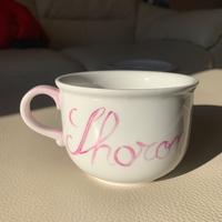 Tazza in ceramica dipinta a mano con nome Sharon