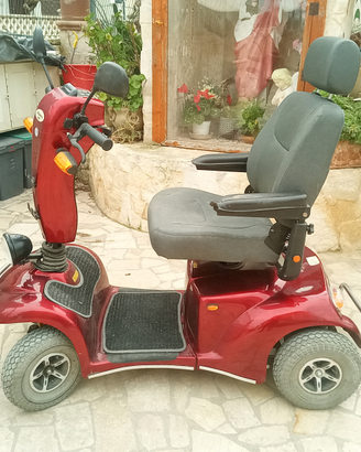 Scuter per anziani e disabili