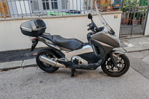 Honda INTEGRA 750 abs dct