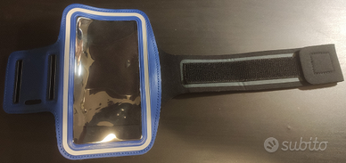 Pouch regolabile da braccio