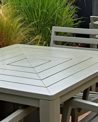 TAVOLO 90X90 IN LEGNO VERNICIATO VERDE (9 pz)