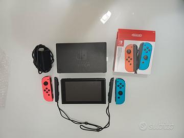 Nintendo Switch V1 + Joy-Con nuovi