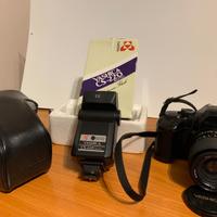 Macchina Fotografica Reflex Analogica YASHICA 109