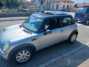 Mini cooper adatta a neopatentati 