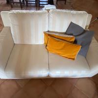 Divano 2 posti