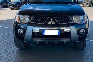 L 200