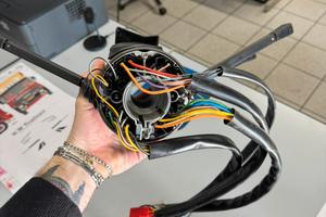 Ricambi Iveco Turbostar devio luci 190-48