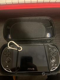 Ps Vita + 12 Giochi