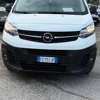 Opel vivaro 2.0 120cv 6 marce 120.000km