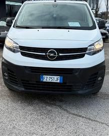 Opel vivaro 2.0 120cv 6 marce 120.000km