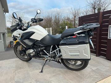 Bmw 1200 Gs 2011 bialbero