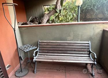 Panchina in legno con strutturavin ghisa