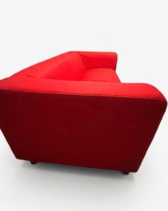 Divano due posti rosso