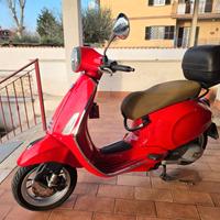 Piaggio Vespa 150 Primavera IN PROMO A 2.900 €