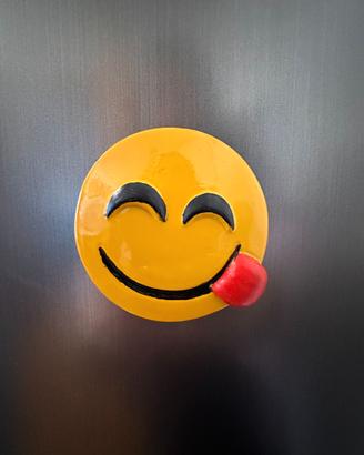 CALAMITA EMOJI IN GESSO CERAMICO DIPINTO A MANO