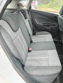 Ford fiesta 1.2 82 cv anno 2010