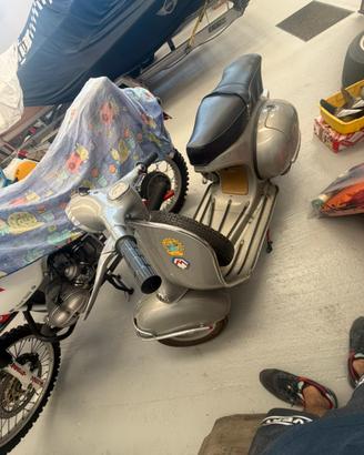 Vespa Gs 150
