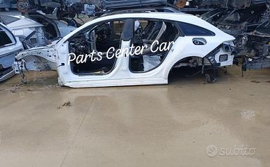 Scocca per taglio lamiera mercedes CLA 2021