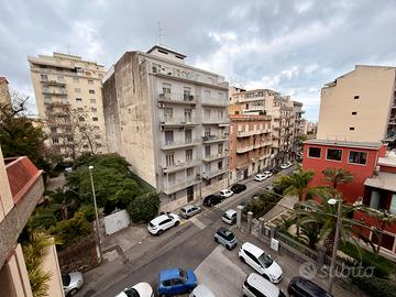 Catania - Via Etnea (zona Sanzio/Gioeni)