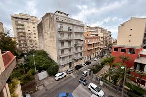 Catania - Via Etnea (zona Sanzio/Gioeni)