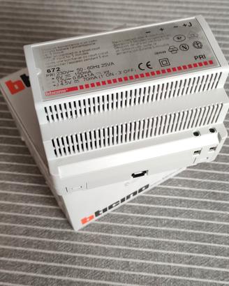 Alimentatore citofono 672 Legrand Terraneo 