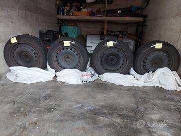 Gomme Invernali Pirelli usate + Cerchi 195/55 R16