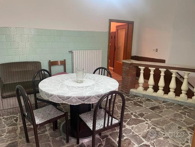 Casa in pieno centro indipendente a Casalvecchio