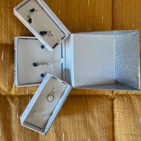 Catenina con orecchini più ricambi