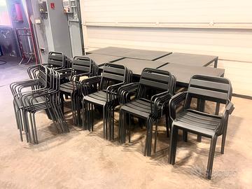 Sedie e tavoli in ferro