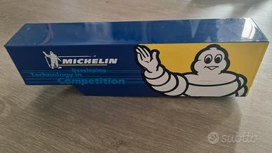 rimorchio Michelin 1:43