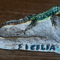 Scultura in dimens naturali di lucertola Siciliana