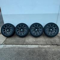 Cerchi e gomme BMW 18”
