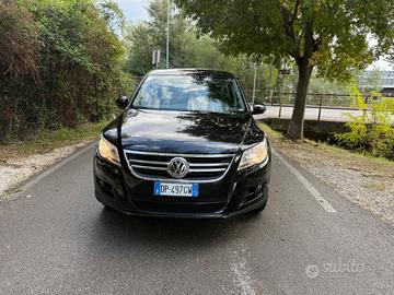 Volkswagen Tiguan 2.0 TDI DPF 4MOTION Sport & Styl