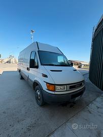 Iveco daily passo lungo