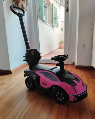 Auto a spinta evolutiva lamborghini