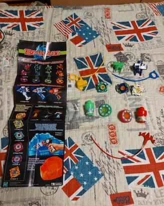 Lotto INDIVISIBILE di Beyblade usati della Hasbro