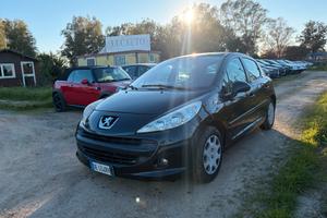 PEUGEOT 207 1.4 HDI 70 CV ADATTA NEOPATENTATI