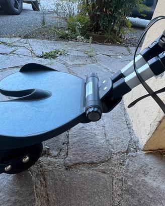 Pedana universale per passeggino