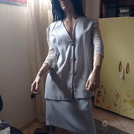 abito taier pari al nuovo mandato in lavanderia 