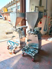 2 dosatori volumetrici per alimentari usati