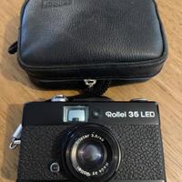 Macchina fotografica Rollei 35 LED