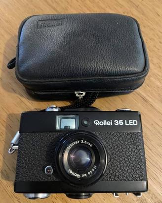 Macchina fotografica Rollei 35 LED