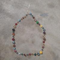 Collana vetro e pietre colorate