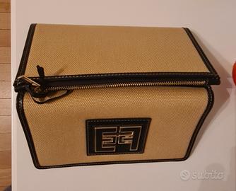 Portafoglio Elisabetta Franchi nuovo con cartellin