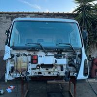 Cabina semicompleta Iveco Eurocargo 90e18