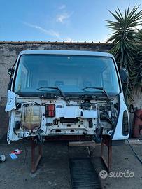 Cabina semicompleta Iveco Eurocargo 90e18