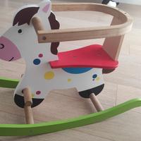Dondolo cavallo in legno 