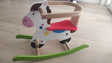 Dondolo cavallo in legno 