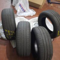 Gomme estive 215/60/R16