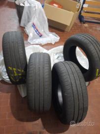 Gomme estive 215/60/R16